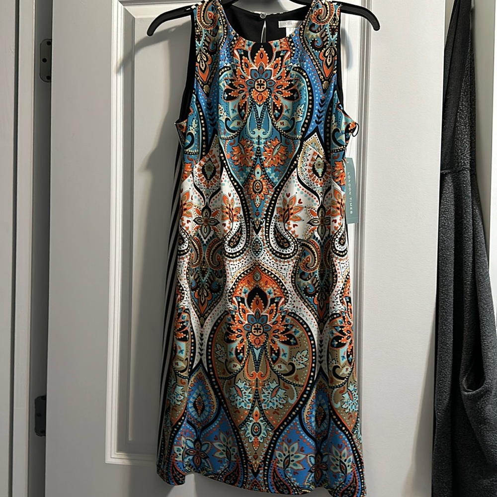 Women’s multicolor tapestry print dress. Never worn.